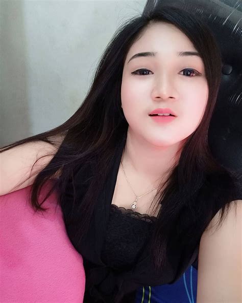 cewek cantik semok|Cewek Semok Porn Videos